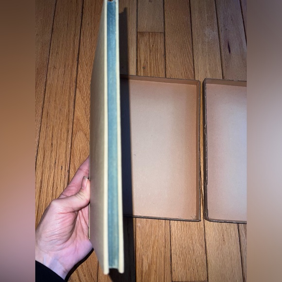 First Edition 1945 The Red Pony book by John Steinbeck Vintage Classic - Picture 4 of 7